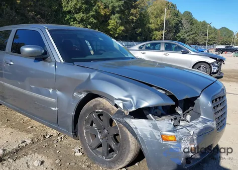 2007 Chrysler 300 z USA, uszkodzony, nr VIN 2C3LA43R17H609961